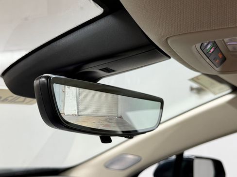 New 2026 Cadillac XT5 Premium Luxury FWD image 18