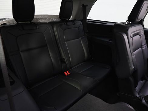 New 2026 Lincoln Aviator Reserve AWD/4WD image 19
