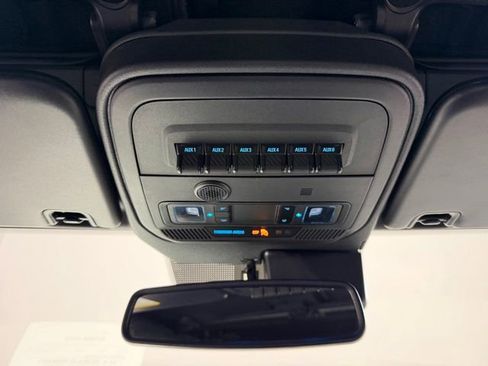 Used 2022 Ford Bronco Wildtrak AWD/4WD image 36