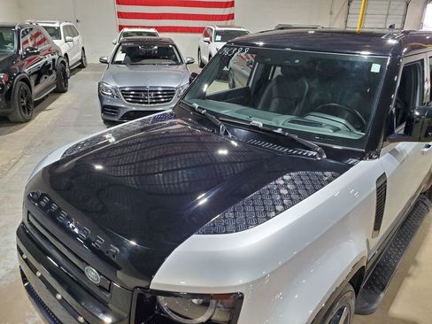 Used 2021 Land Rover Defender 110 X image 54