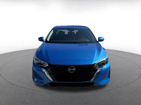 Used 2024 Nissan Sentra SV image 4