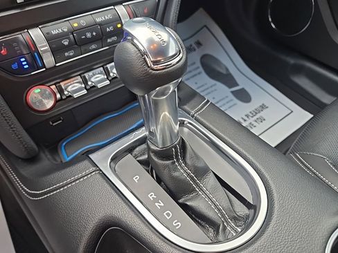 Used 2022 Ford Mustang GT Premium w/ Equipment Group 401A image 32