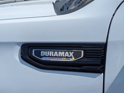 Used 2023 GMC Sierra 1500 Elevation w/ X31 Off-Road Package image 11