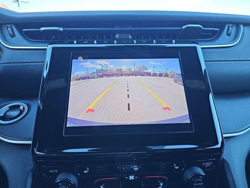 New 2025 Jeep Grand Cherokee Altitude image 21