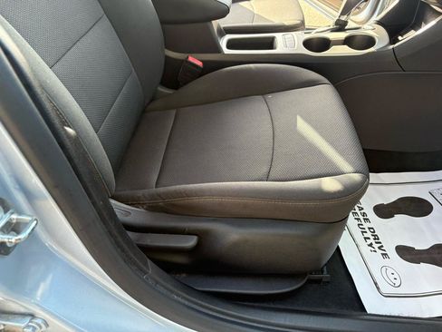 Used 2017 Chevrolet Cruze LS FWD image 26