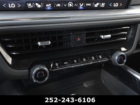 Used 2025 Chevrolet Tahoe Premier image 16