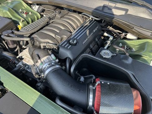 Used 2020 Dodge Challenger R/T Scat Pack w/ Plus Package RWD image 23