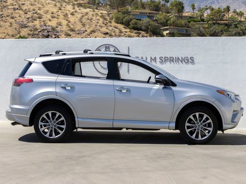 Used 2017 Toyota RAV4 Platinum FWD image 7