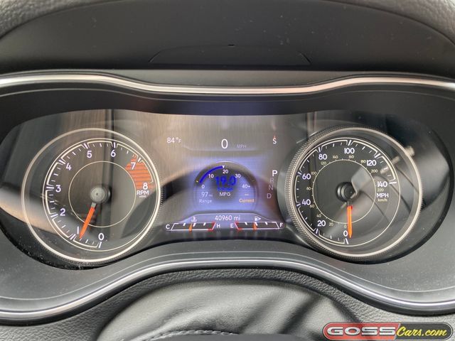Used 2019 Jeep Cherokee Limited AWD/4WD image 20