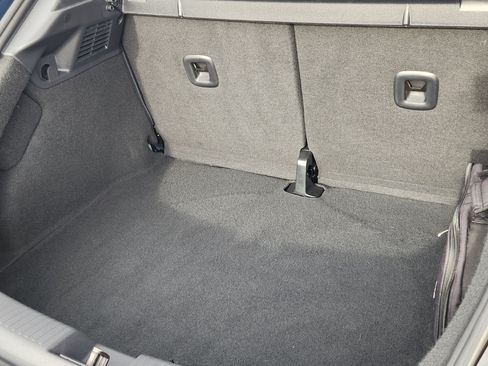 Used 2018 Volkswagen Beetle 2.0T Coast image 22