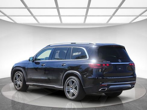 Used 2025 Mercedes-Benz GLS 450 GLS 450 image 2