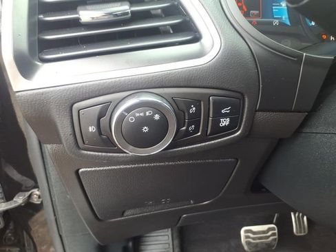Certified 2024 Ford Edge ST-Line AWD/4WD image 16