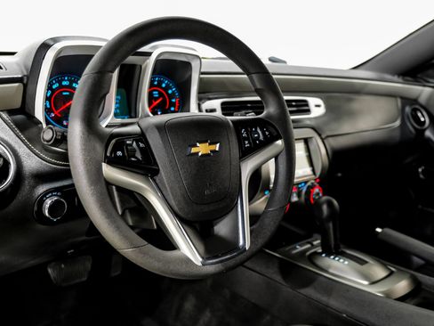 Used 2014 Chevrolet Camaro LS image 24