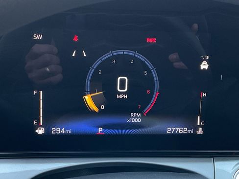 Used 2025 Chevrolet Trax LT image 22