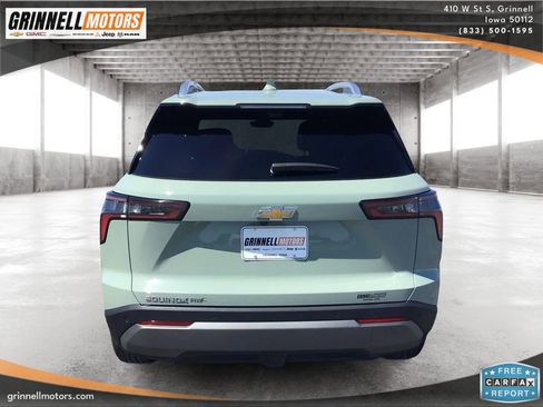 Used 2025 Chevrolet Equinox LT w/ Convenience Package II AWD/4WD image 6