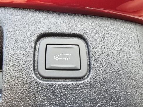 Used 2024 Chevrolet Blazer EV LT AWD/4WD image 22