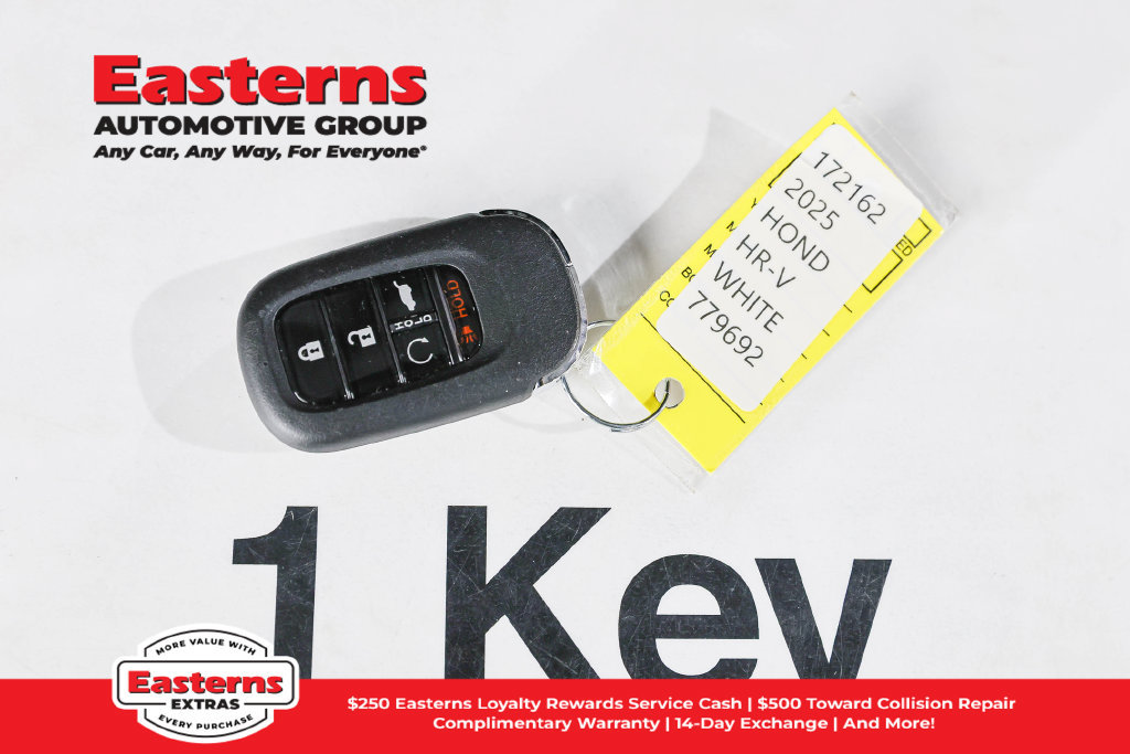 Used 2025 Honda HR-V Sport image 25