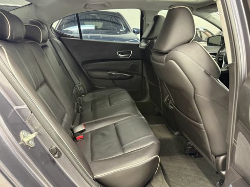 Used 2018 Acura TLX w/ Technology Package FWD image 21