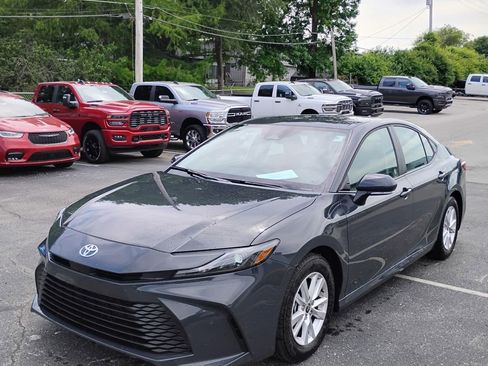 Used 2026 Toyota Camry LE FWD image 1