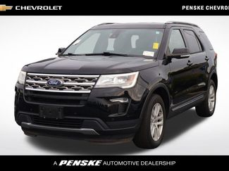 Used 2018 Ford Explorer XLT w/ Equipment Group 202A AWD/4WD video 1