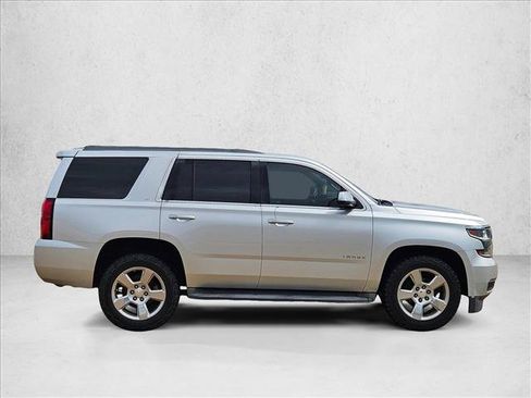 Used 2015 Chevrolet Tahoe LT w/ Luxury Package RWD image 4