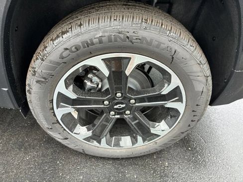 New 2027 Chevrolet Equinox LT AWD/4WD image 31