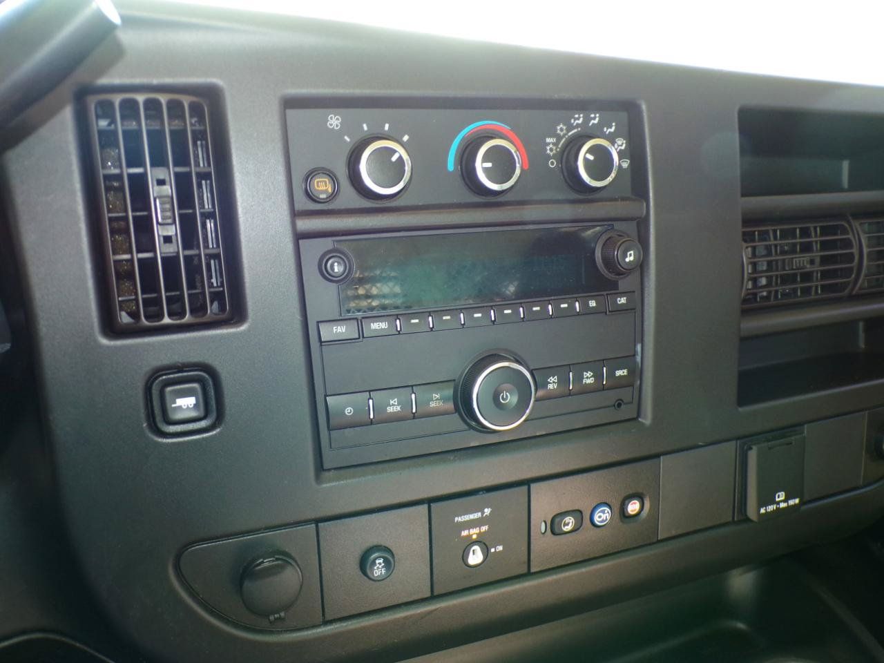 Used 2022 Chevrolet Express 2500 w/ Driver Convenience Package RWD image 12