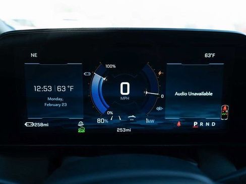 New 2026 Chevrolet Equinox EV LT image 25