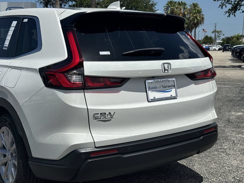Used 2025 Honda CR-V EX-L image 11