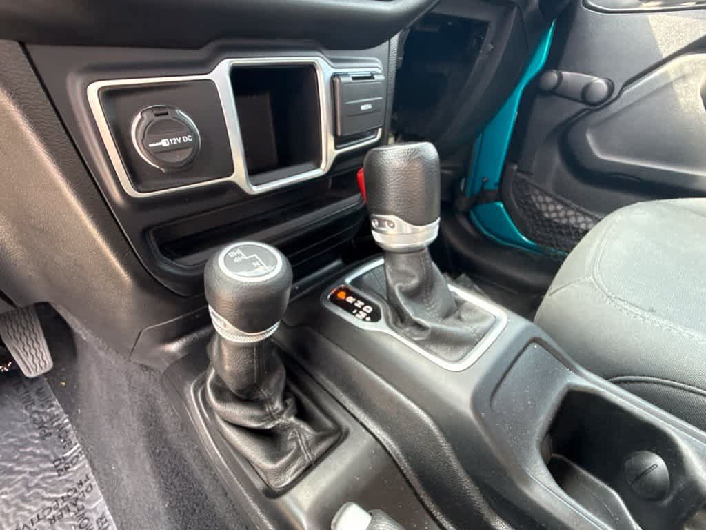 Used 2020 Jeep Wrangler Sport AWD/4WD image 15