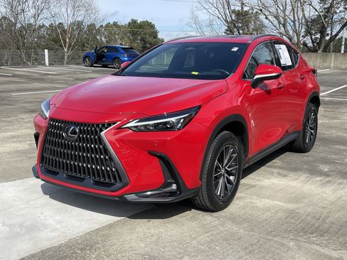 Used 2024 Lexus NX 250 FWD w/ Cold Area Package image 5
