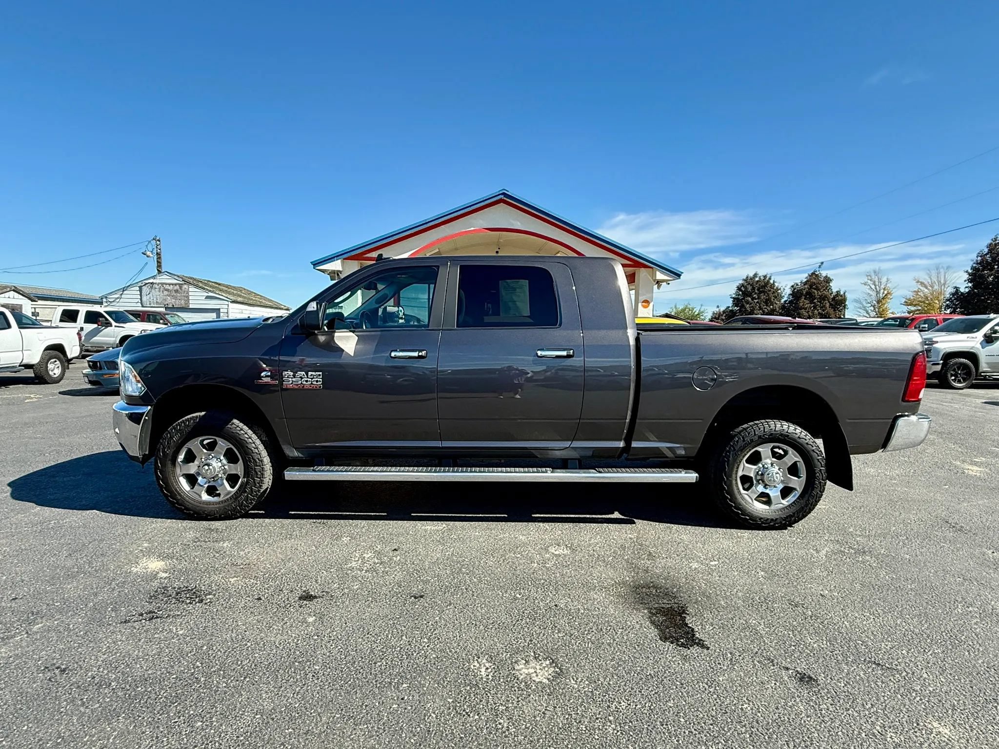 Used 2017 RAM 3500 Big Horn AWD/4WD image 2
