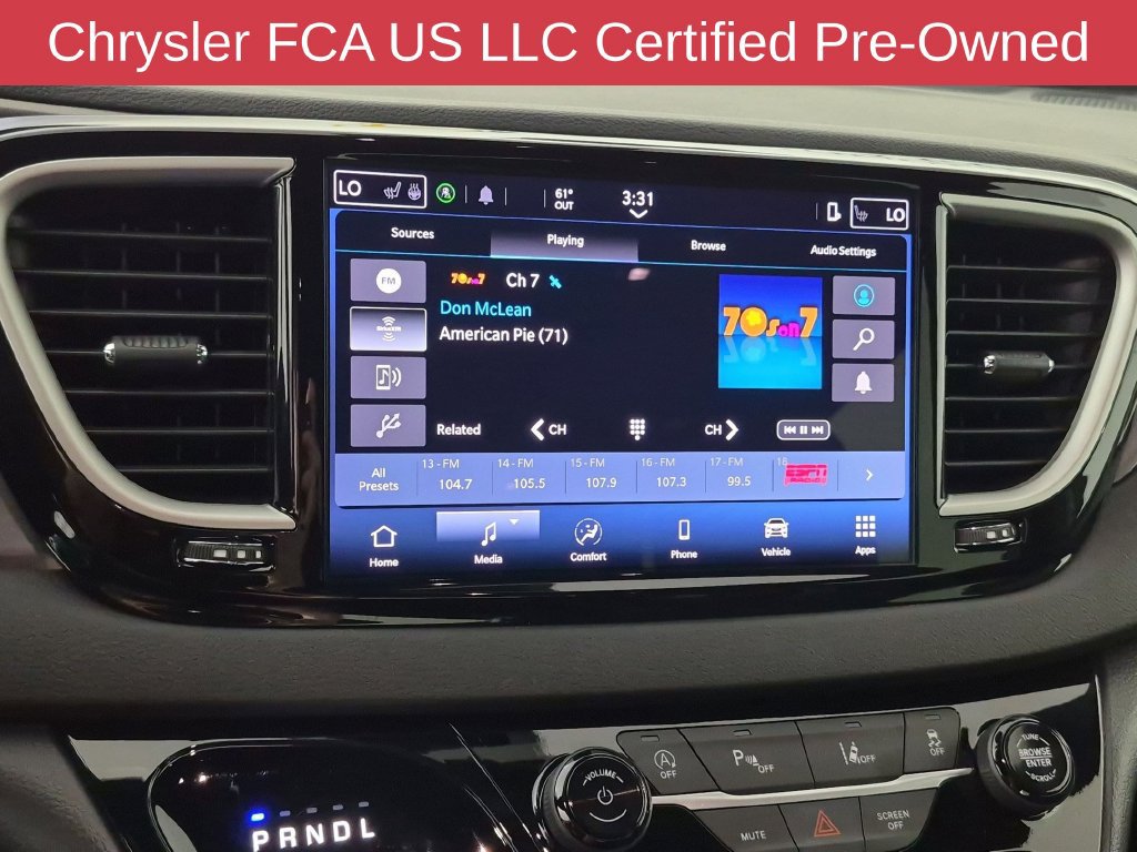Used 2026 Chrysler Pacifica Select FWD image 25