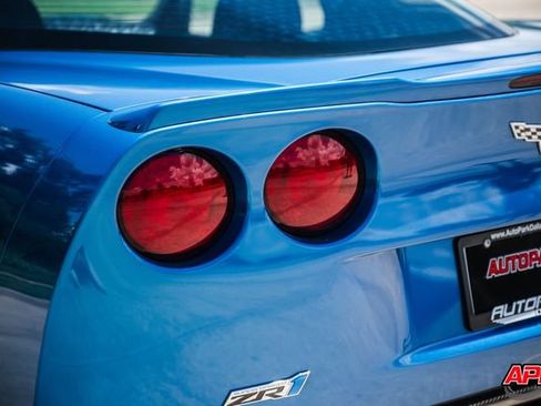 Used 2010 Chevrolet Corvette ZR1 RWD image 56