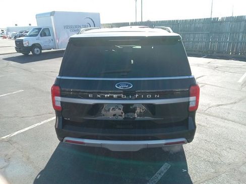 Used 2024 Ford Expedition XLT image 6