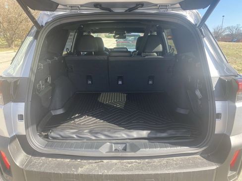 New 2026 Subaru Outback Limited AWD/4WD image 25