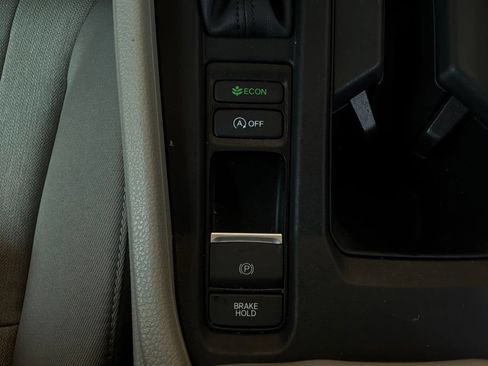 Used 2025 Honda Accord SE image 23