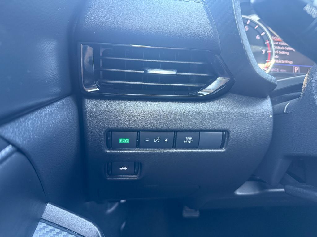 Used 2024 Nissan Sentra SV FWD image 22