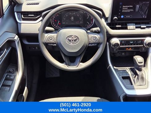 Used 2025 Toyota RAV4 XLE FWD image 11