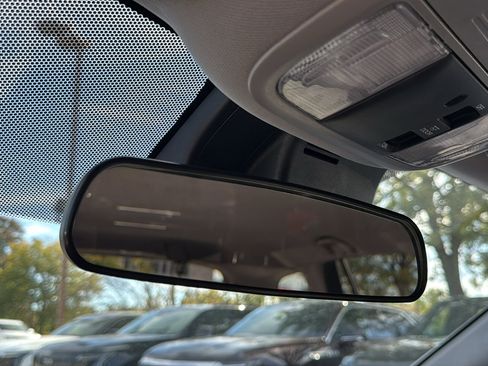 Used 2021 Honda Pilot EX image 26