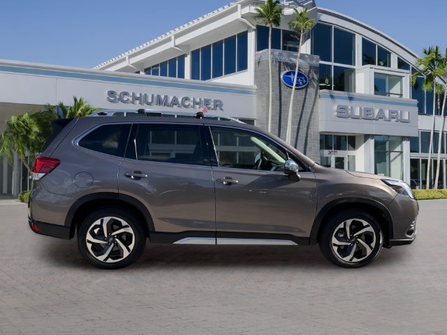 Used 2024 Subaru Forester Touring AWD/4WD image 8