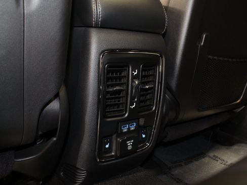 Used 2020 Jeep Grand Cherokee SRT AWD/4WD image 53