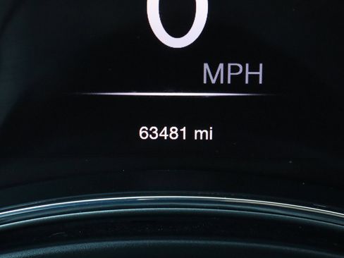 Used 2021 Jeep Grand Cherokee Limited w/ Luxury Group II image 35