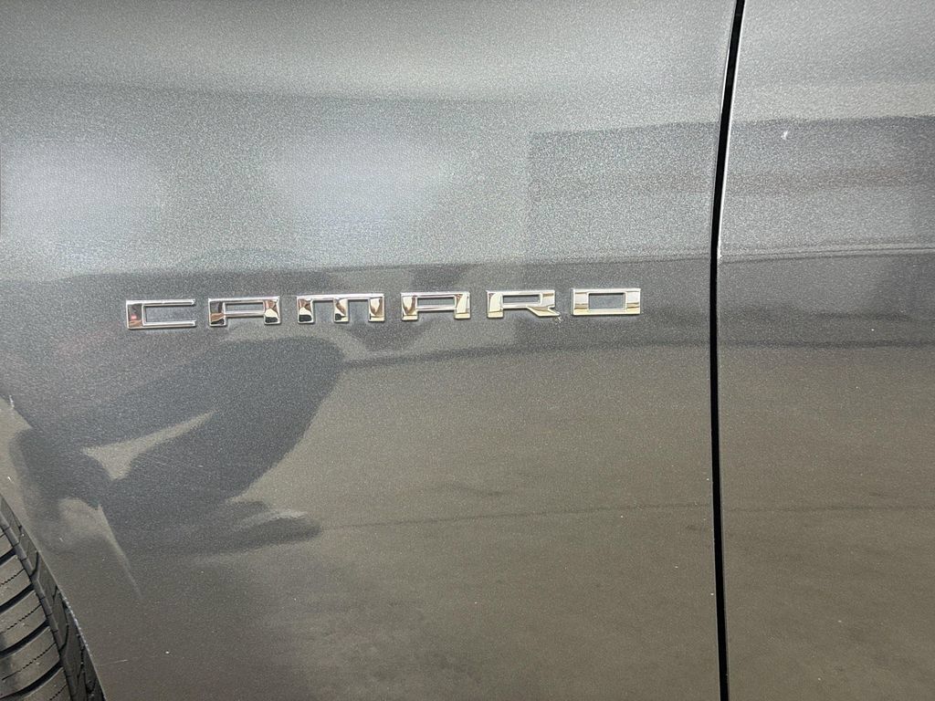 Used 2015 Chevrolet Camaro LS RWD image 24