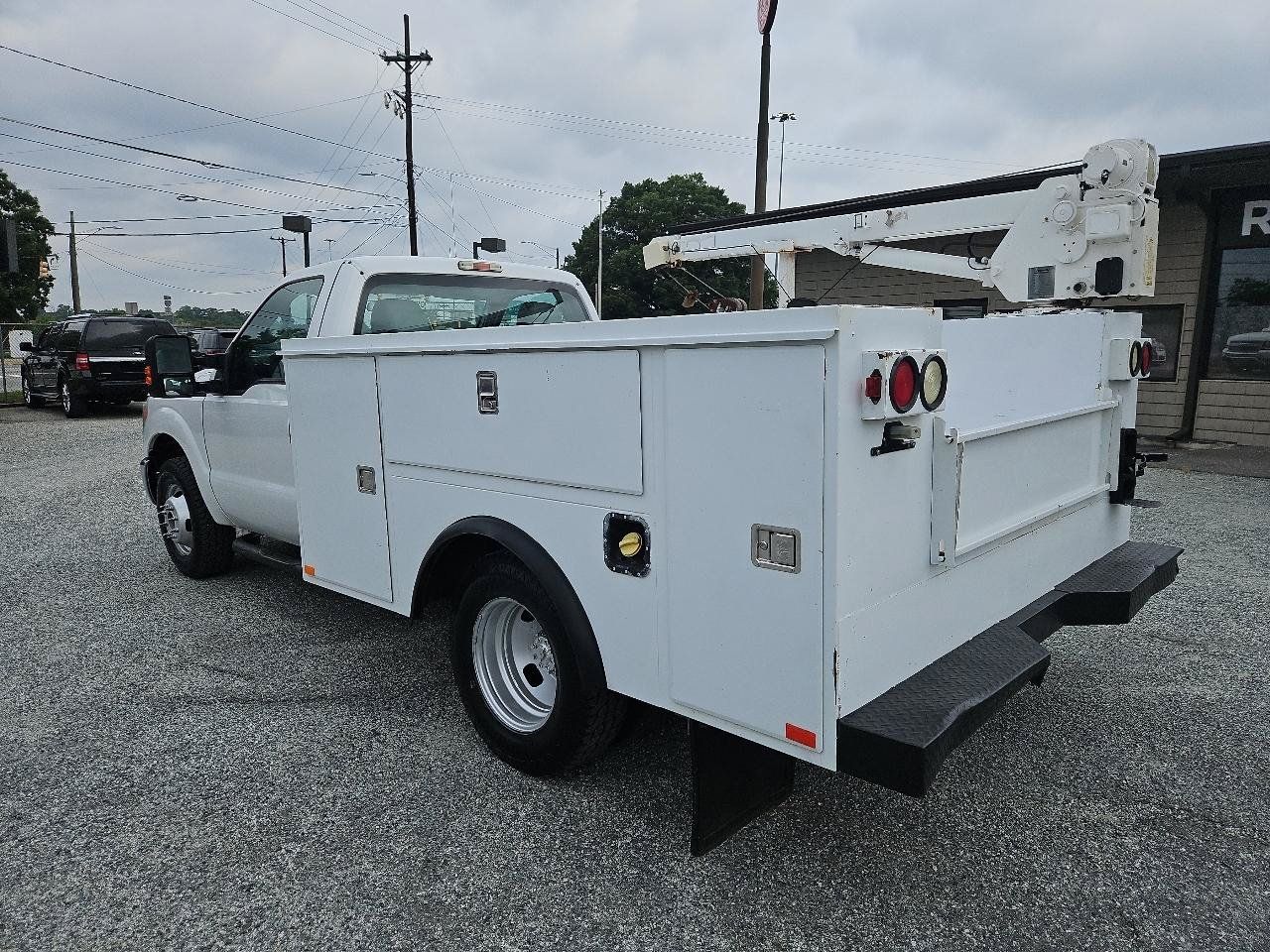 Used 2014 Ford F350 XL w/ Power Equipment Group RWD image 9