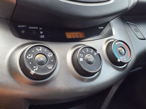 Used 2011 Toyota RAV4 Sport w/ Sport Appearance Pkg AWD/4WD image 25