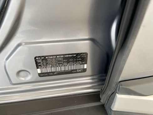 Used 2020 Mitsubishi Outlander SE AWD/4WD image 27