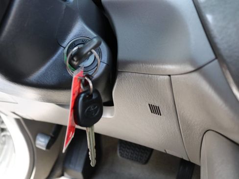 Used 2002 Toyota Highlander 2WD V6 image 82
