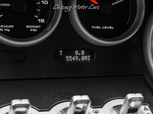 Used 2005 Ford GT image 11