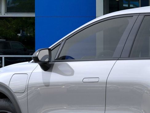 New 2026 Chevrolet Equinox EV LT w/ Comfort Package image 36